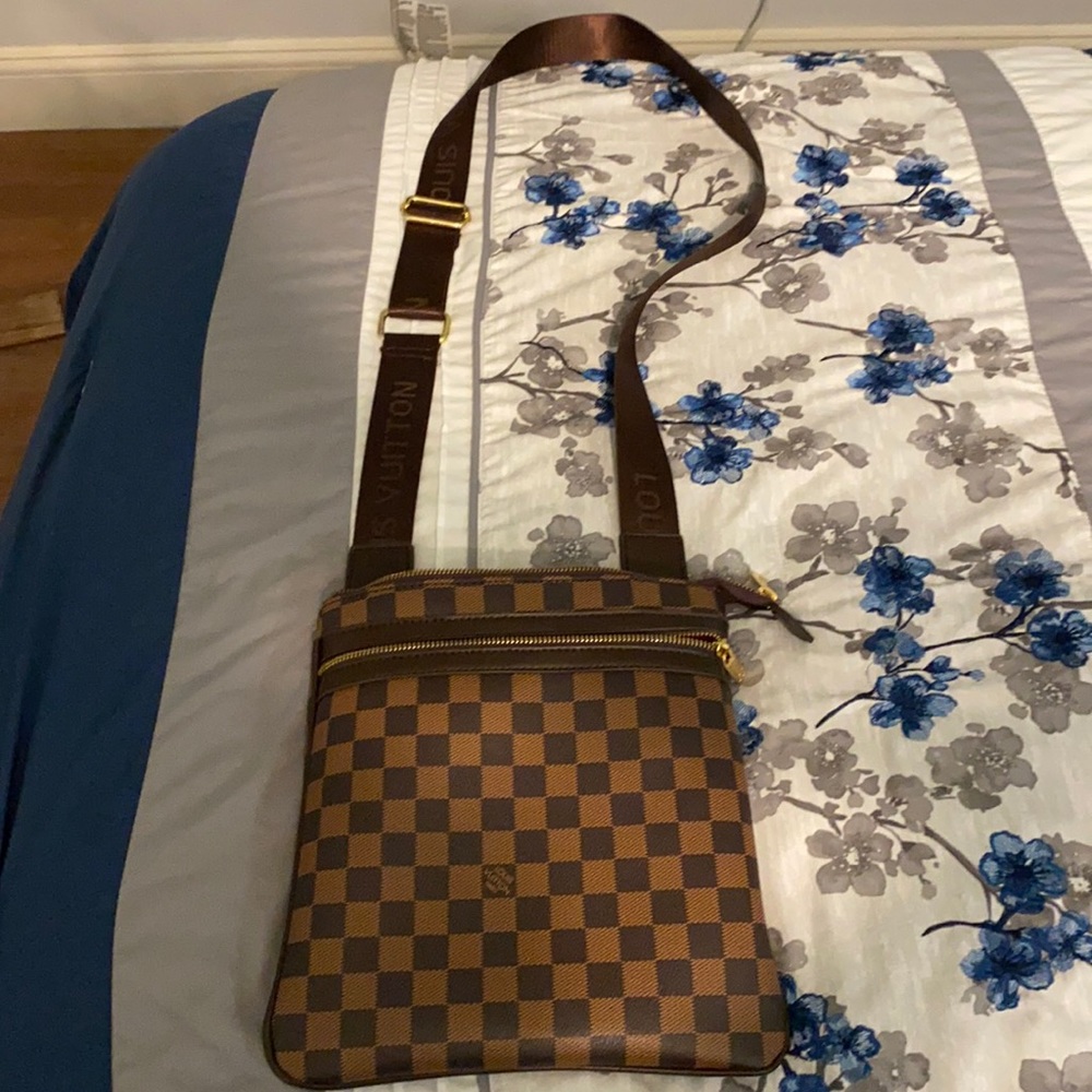 Louis Vuitton Crossbody